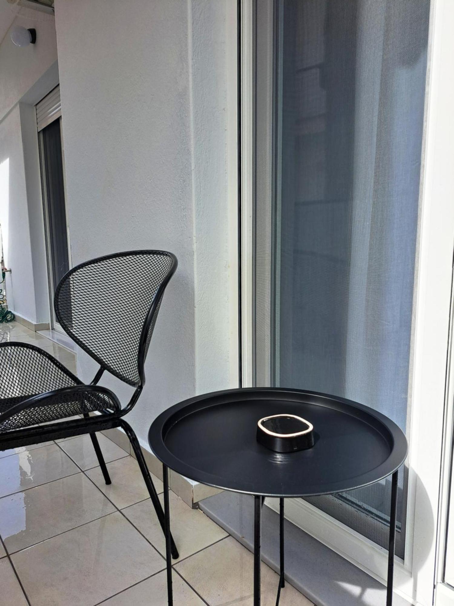 Stylish City Center Apartment Serres Exteriér fotografie
